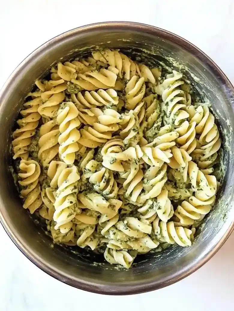Creamy Pesto Pasta with Spinach